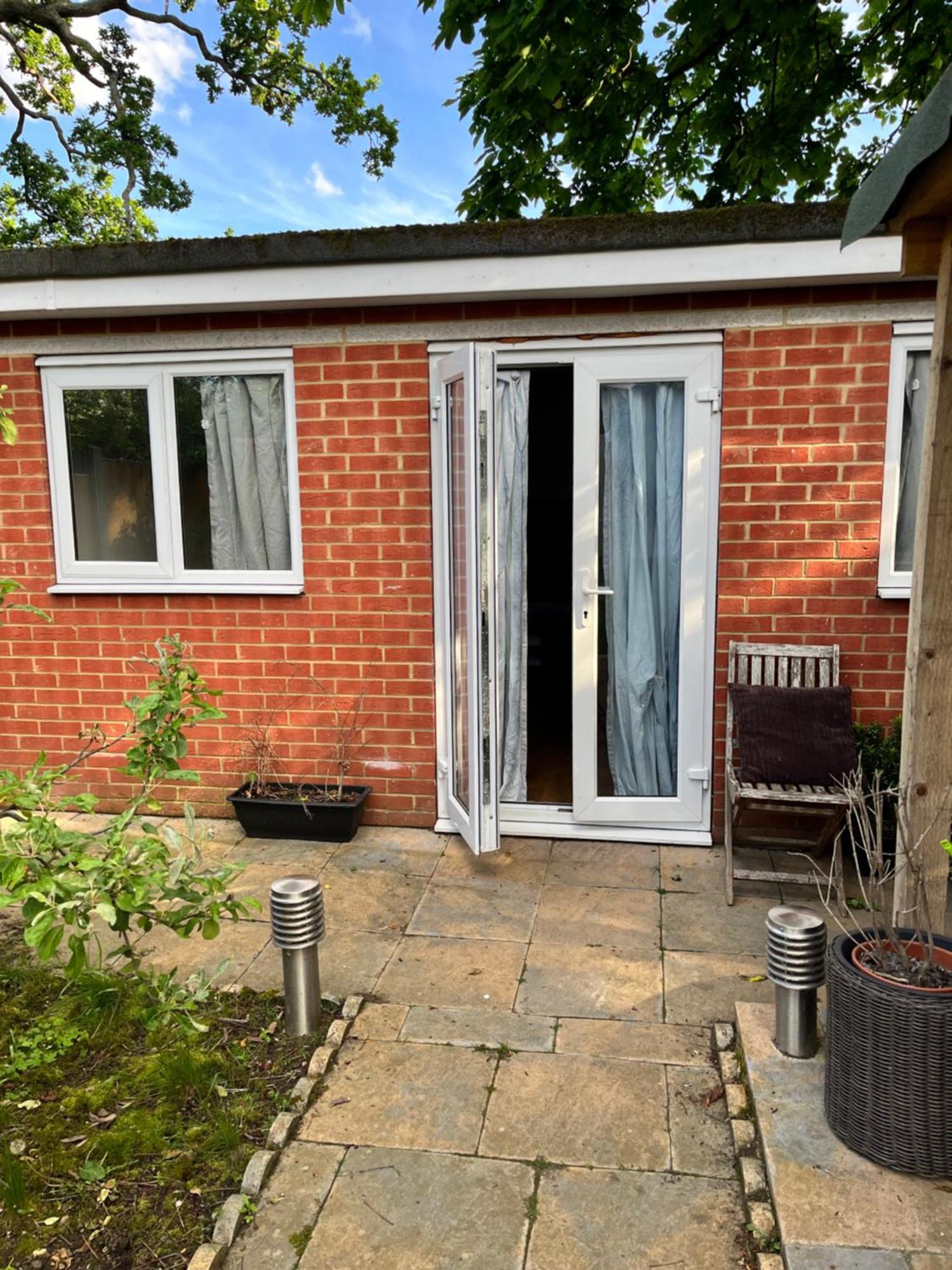 Cosy Garden Cottage Belvedere Exterior photo